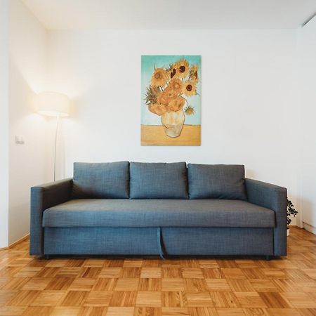 Peaceful Little Retreat, Spacious Free Garage Park Ljubljana Bagian luar foto