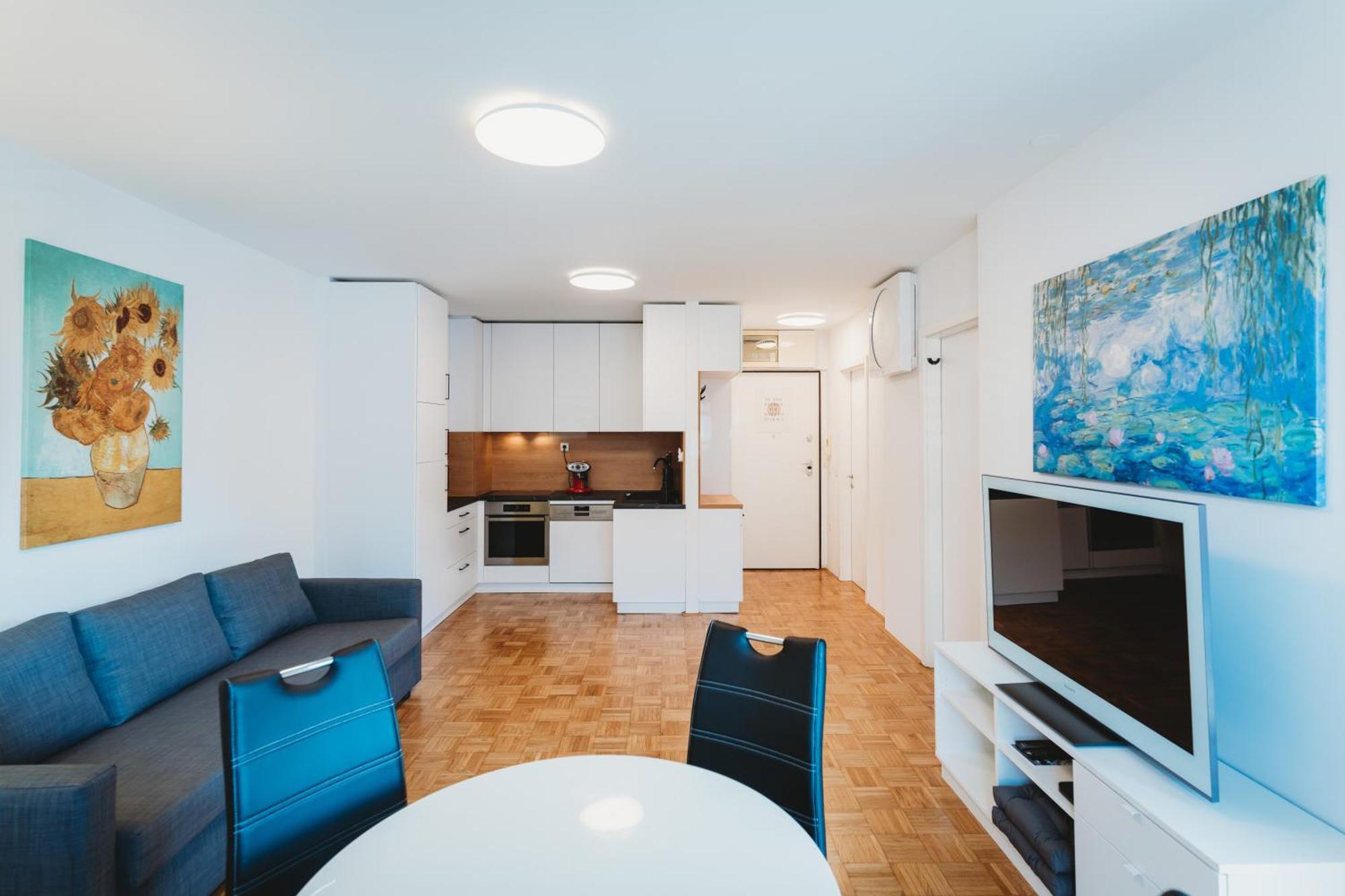 Peaceful Little Retreat, Spacious Free Garage Park Ljubljana Bagian luar foto